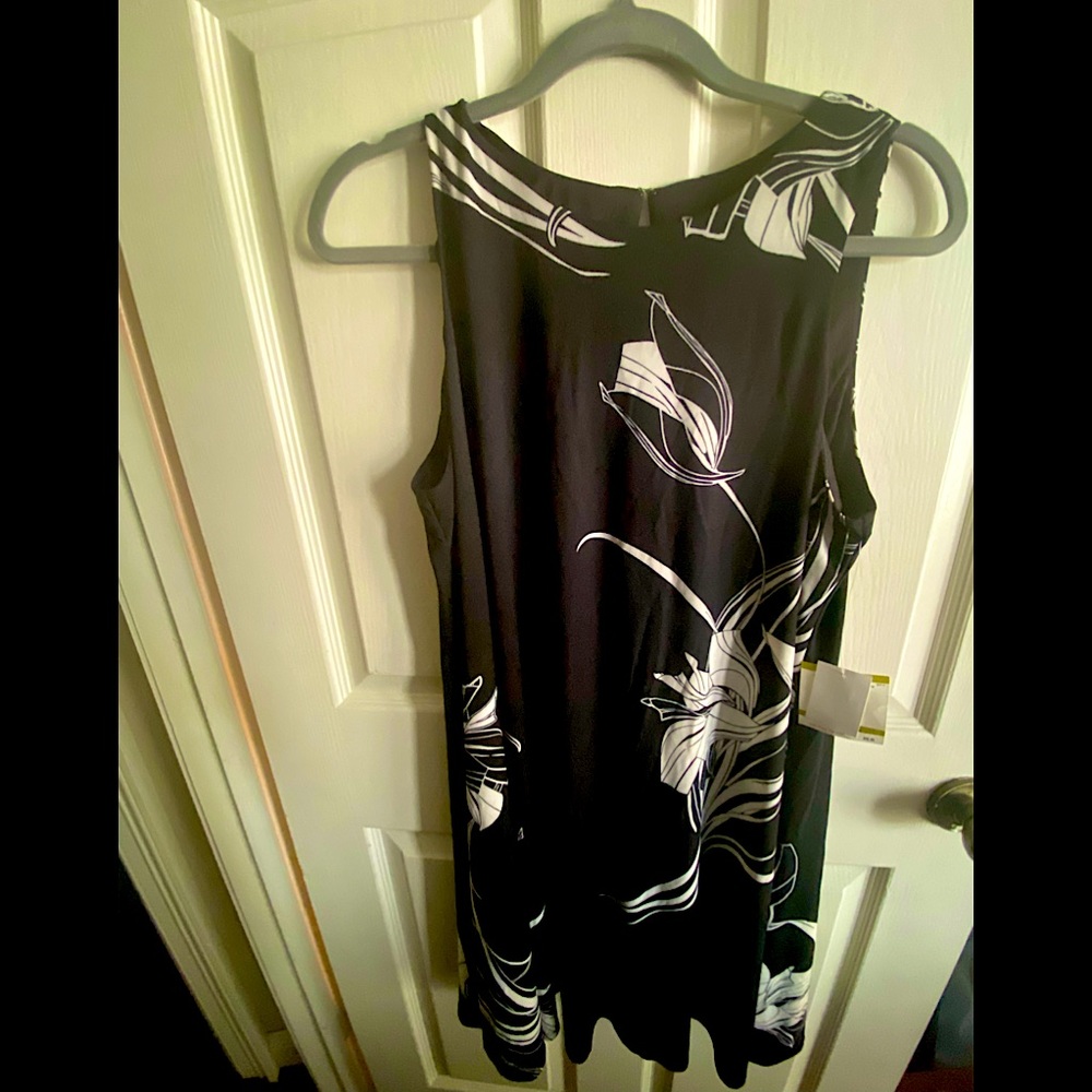 NWT Anne Klein black and white dress in size 14
